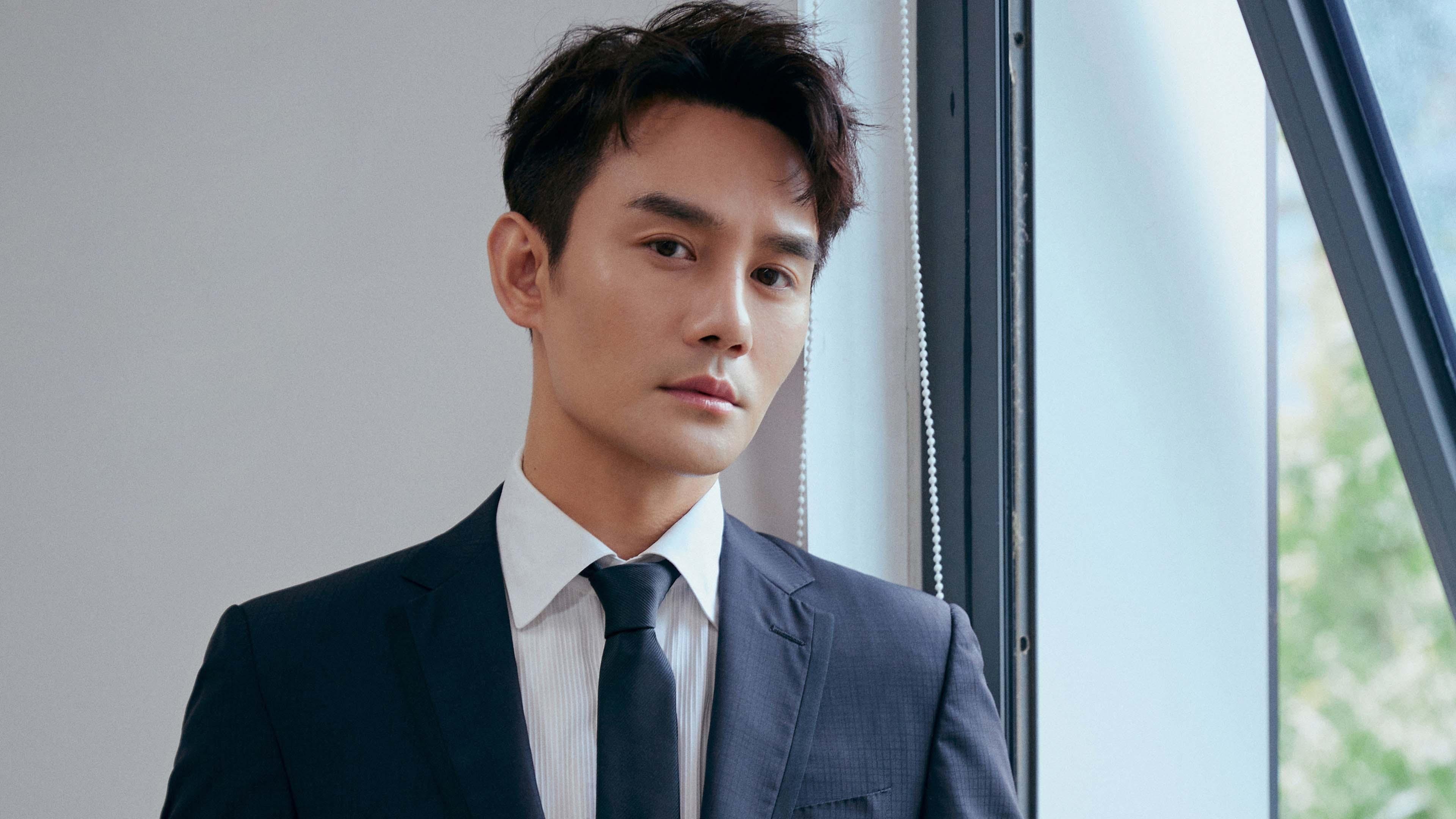 内线巨兽的定海神针！戈贝尔关键时刻力挽狂澜，灰熊钢铁防线压制深圳华丽进攻